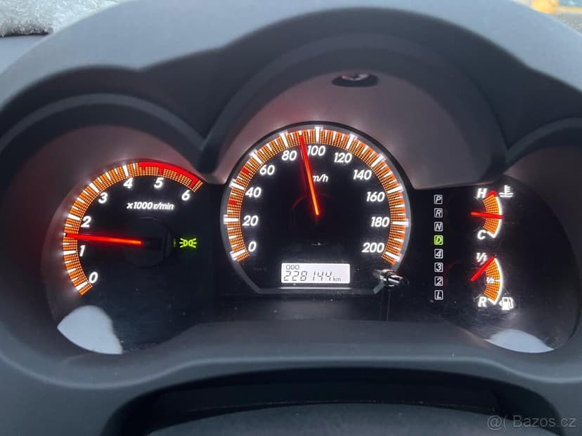 Toyota Hilux 3.0 D4 automat