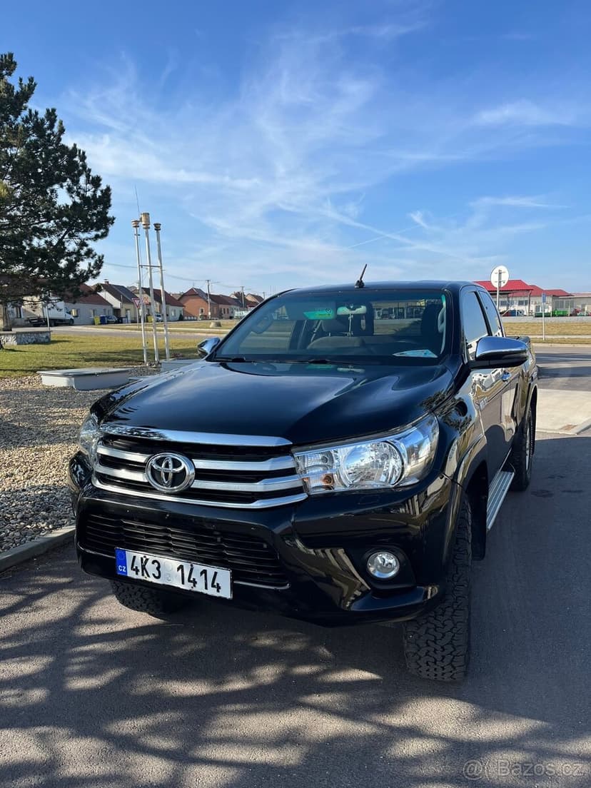 Toyota HILUX 2,4D 4x4, 110kw, r.v1/2018, 149 000 km, TZ 3,2t