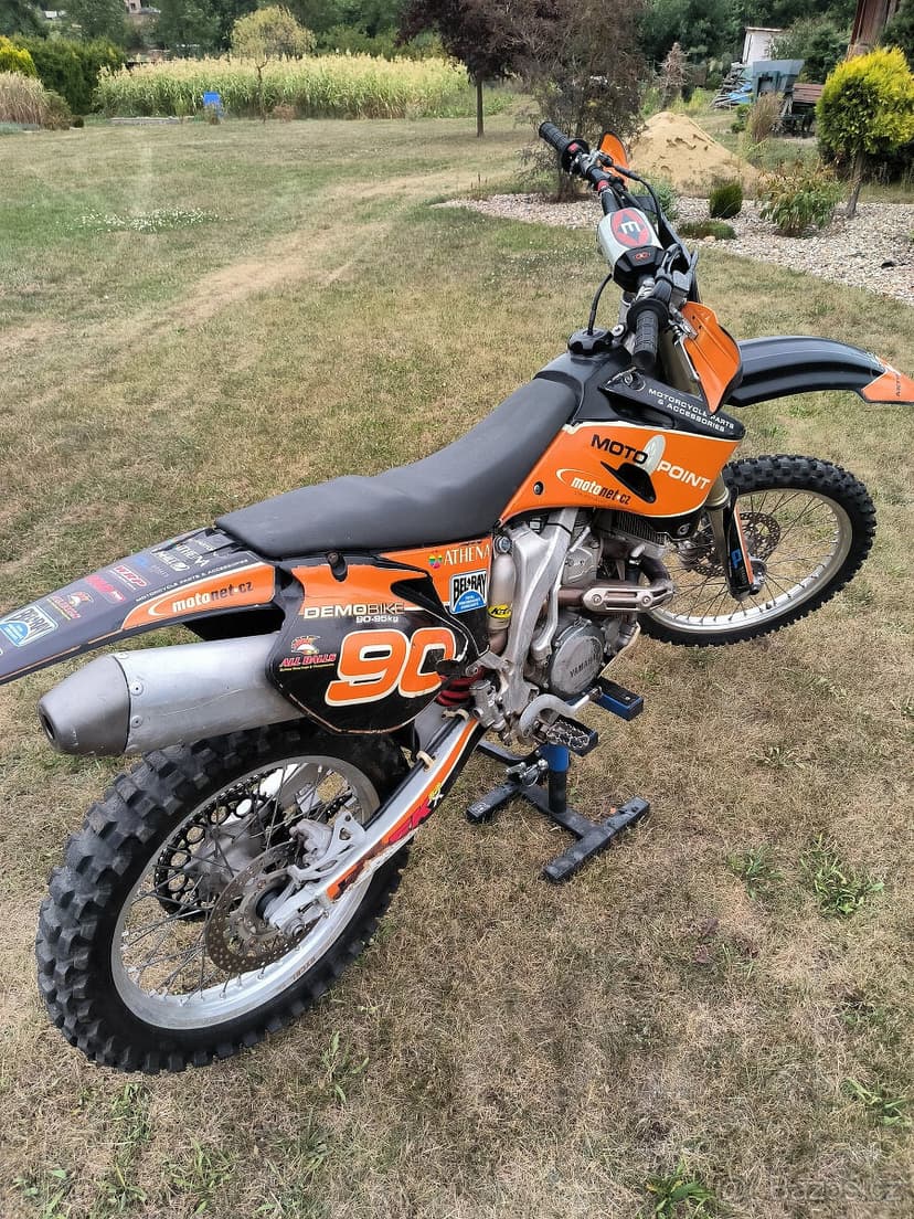 YAMAHA YZF 450, r.v. 2009