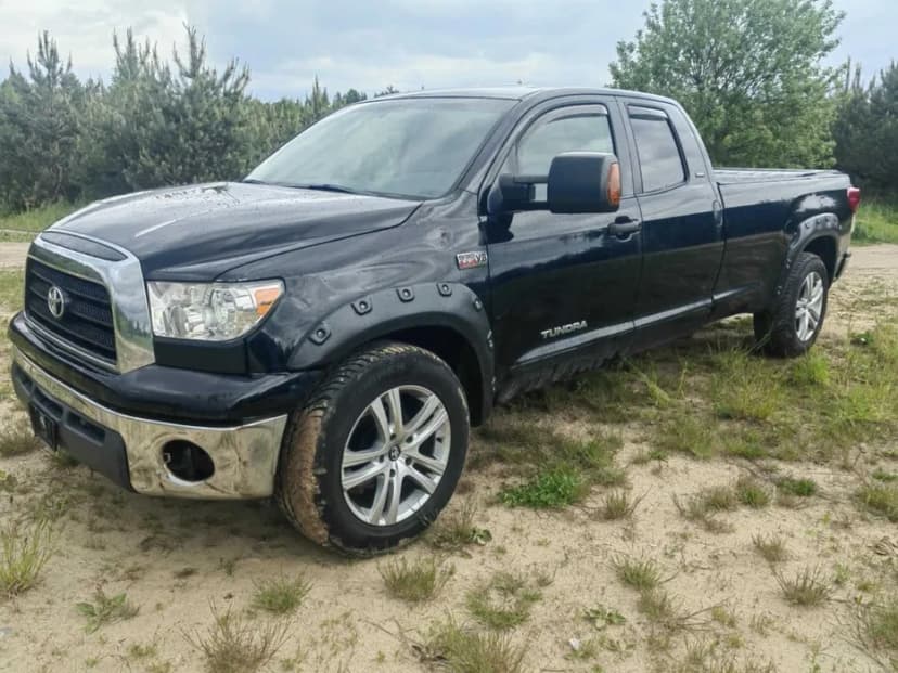 Toyota Tundra 5.7 V8 4x4 LPG