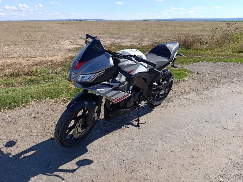Aprilia Tuono 125