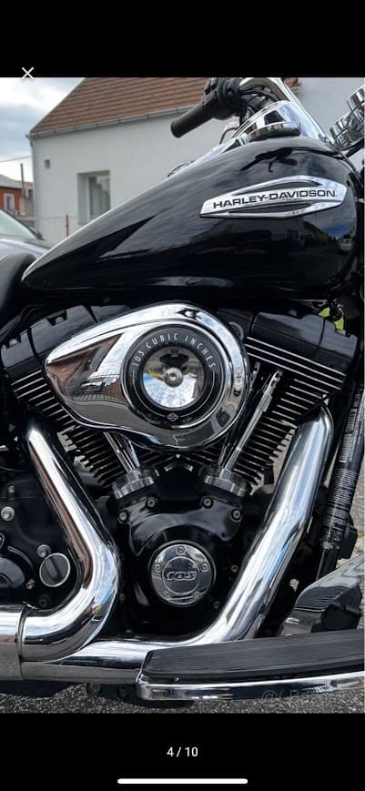 Harley Davidson FLD Switchback