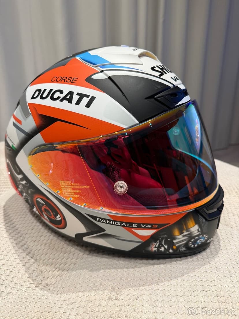 Helma SHOEI v4s corse DUCATI