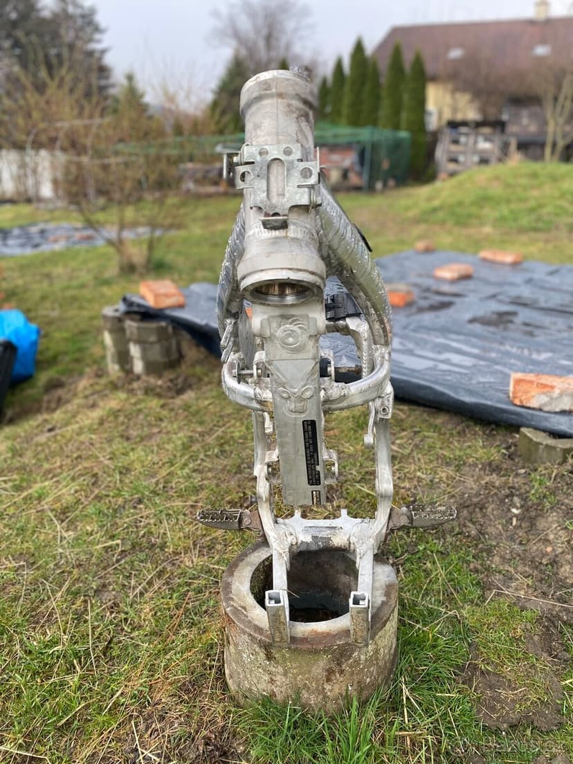 Suzuki Rmz 450 2007 rám