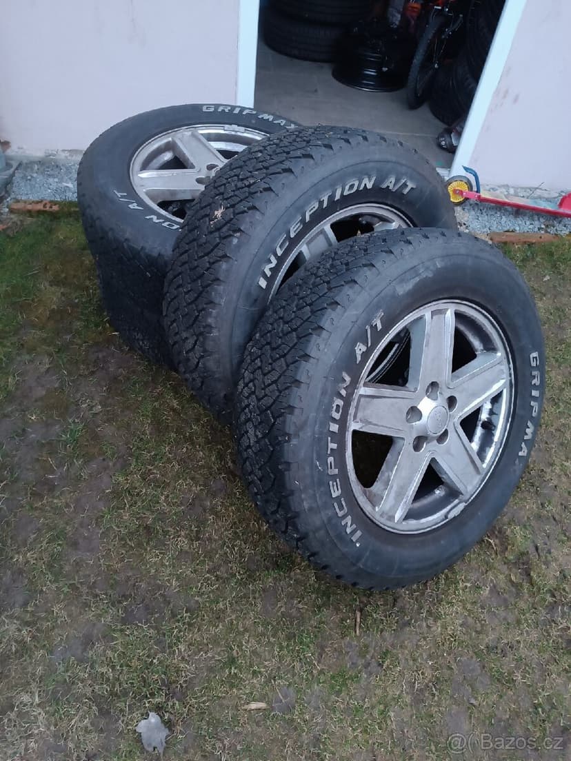 Alu Kola Jeep Cherokee KJ