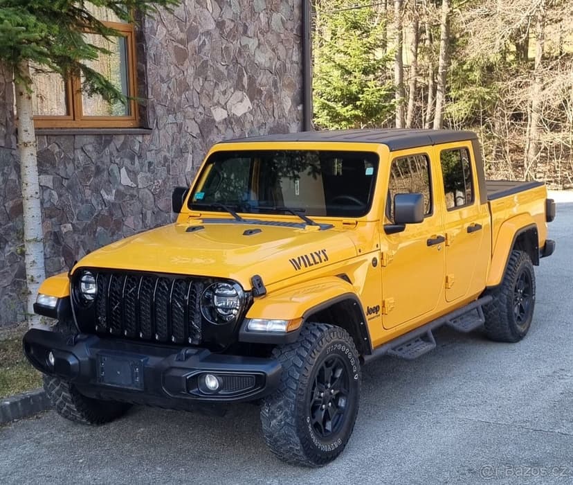 Prodám Jeep Gladiator Sport 3.6 V6 4x4  2021