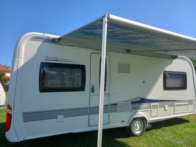 Prodám karavan hobby 560 UL . EL POJEZD,  ODDĚLENÉ POSTELE