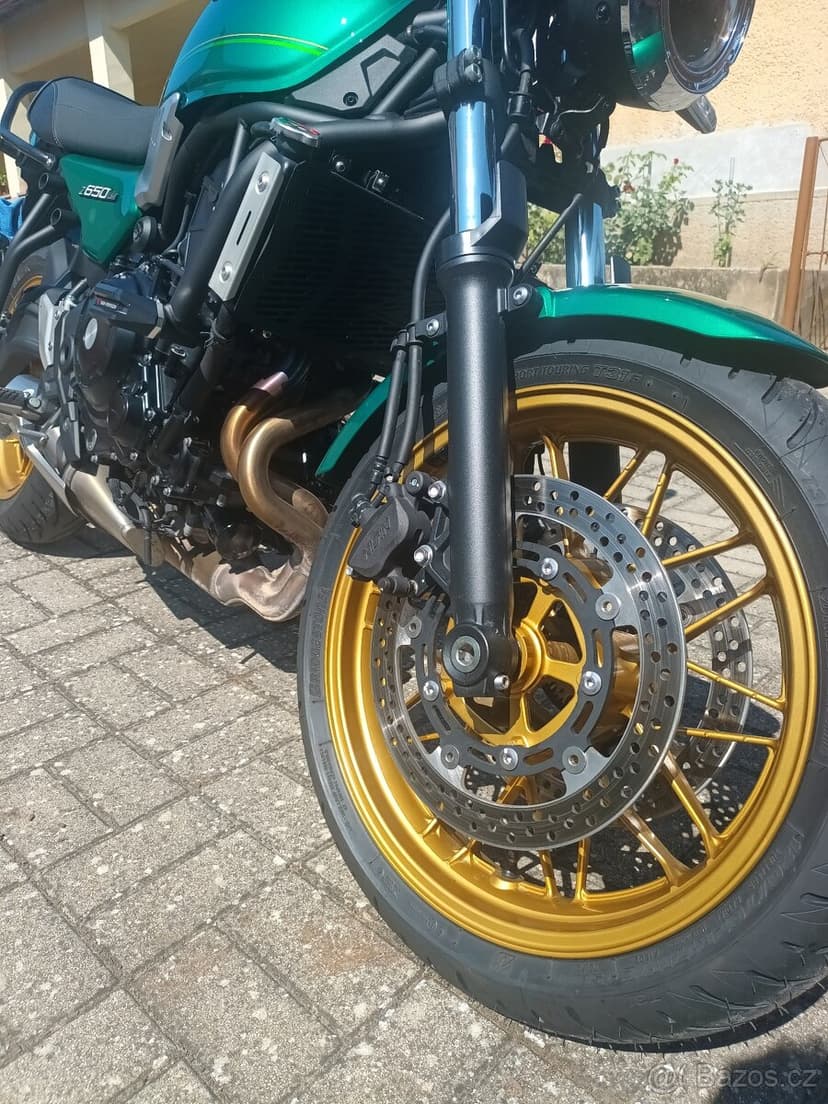 Kawasaki Z650RS ročník 2023