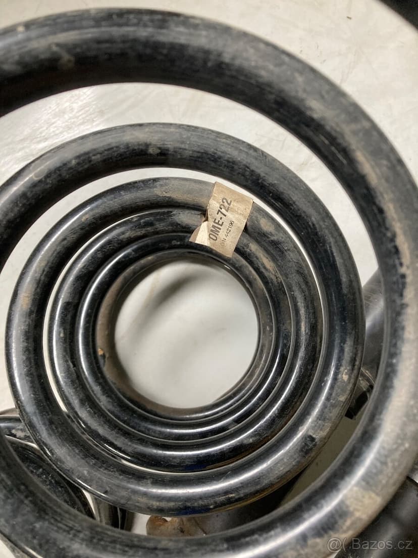 Pružiny Toyota Land Cruiser 200 J2