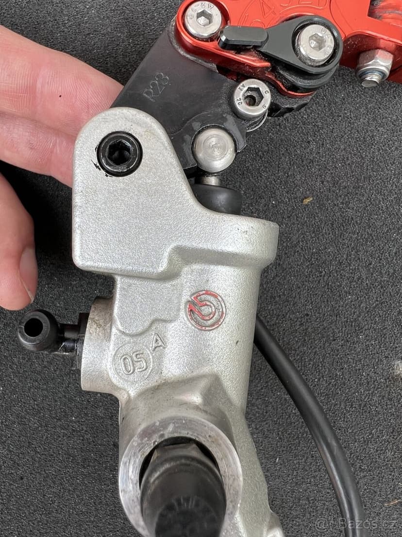 Brzdová pumpa BREMBO, Suzuki Gsxr 750 k6