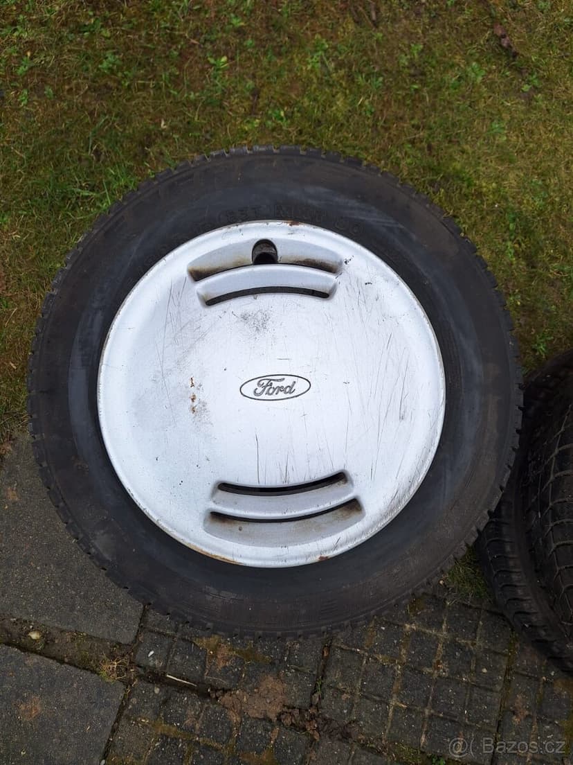 Sada kol Ford Sierra