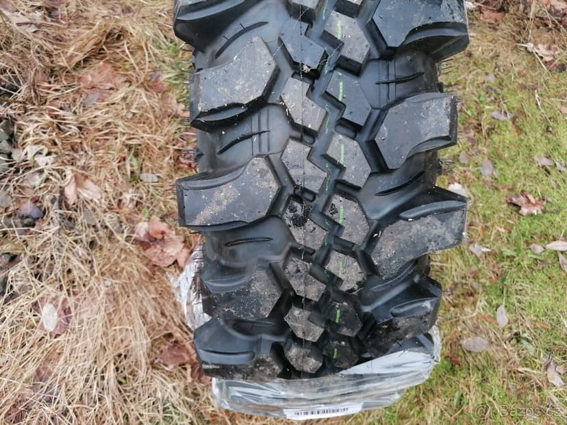 Nová terénní pneu