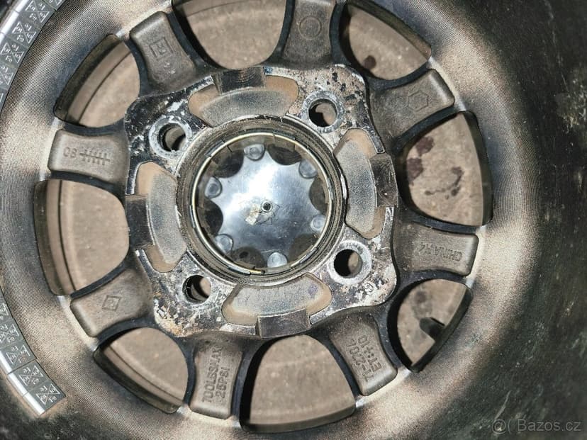 Prodám alu kola na čtyřkolku