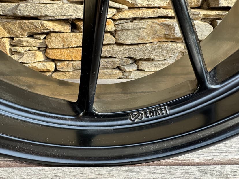 Ráfek Ducati Monster 1100 EVO nový