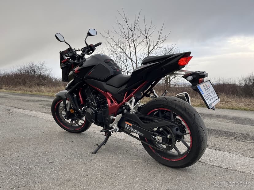 Honda CB750 Hornet – A2 35 kW – 2024 – Záruka – 13900km
