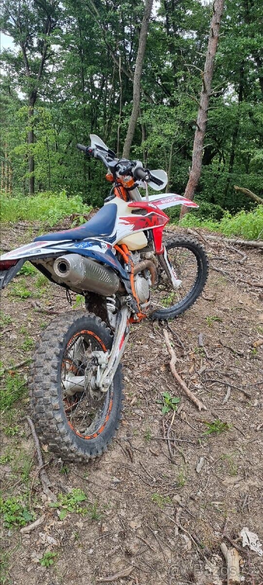Ktm exc-f 250 sixdays AKRAPOVIČ