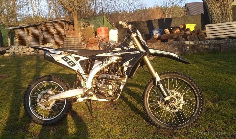 MiniRocket Mikilon 250 ML