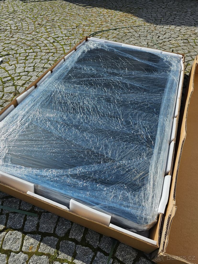 Hliníkový střešní stan na střešní nosič – 2 osoby, LED