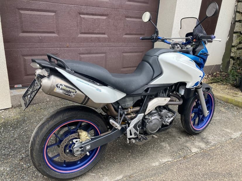 Aprilia pegaso 650 strada A2 35kw