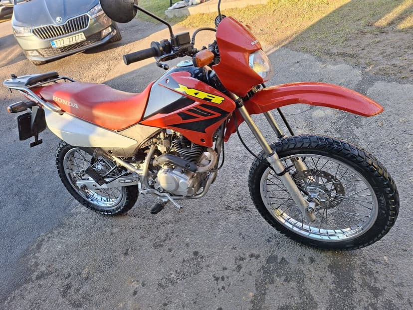 Prodám Honda xr 125 L r.v 2005 najeto 41163 km