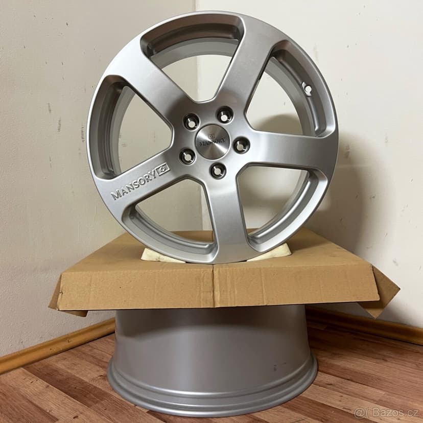 NOVÁ MANSORY LAND ROVER 5x120 R23 ET44 (11Jx23) 74,1mm