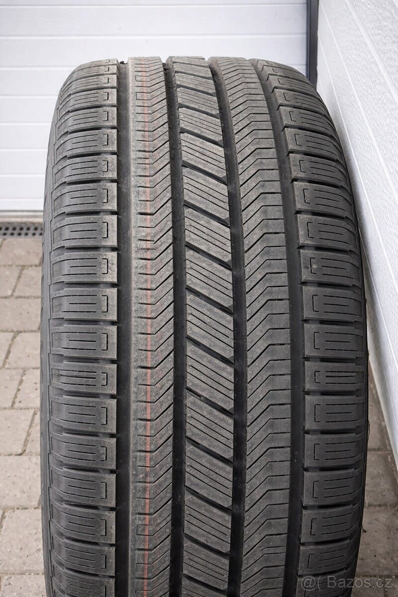 Alu kola Land Rover Defender R22 Nová