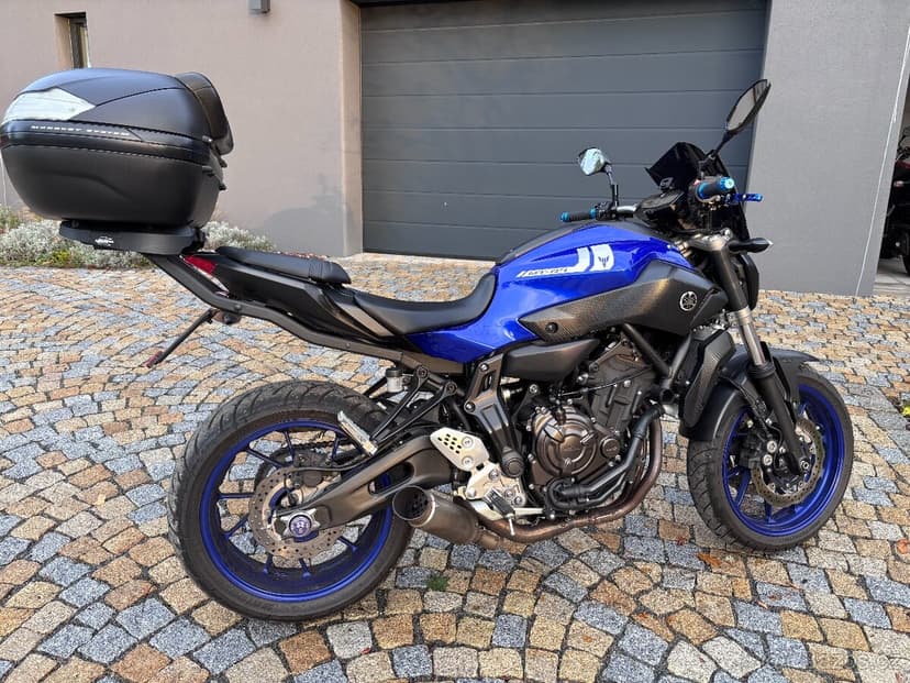 YAMAHA MT-07, R.V. 2017, naj. 13 915 km
