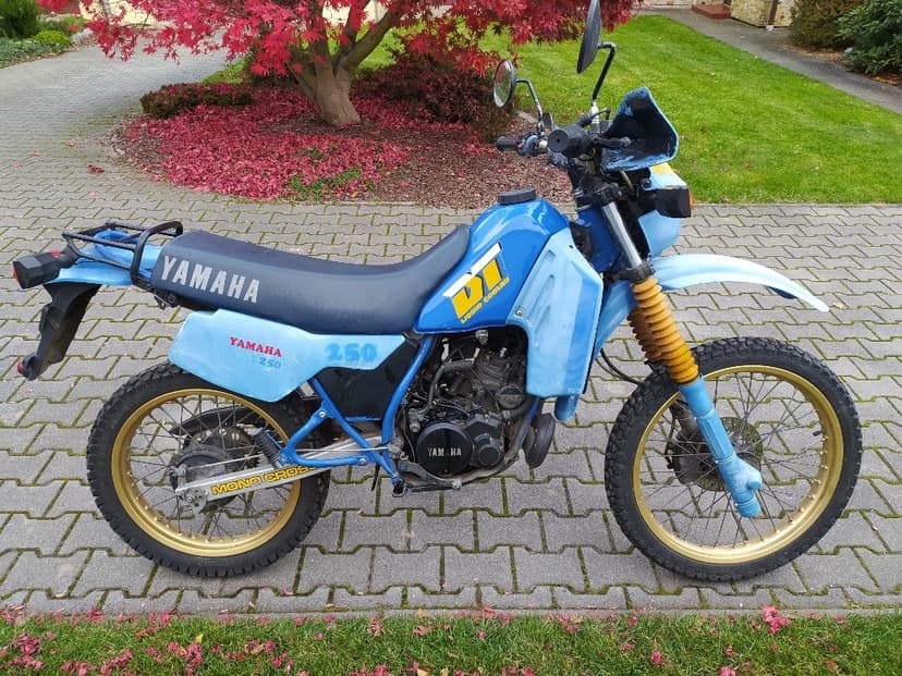 Yamaha DT 125