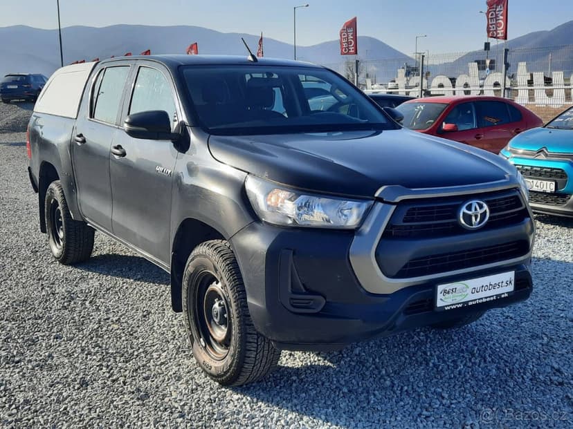 Toyota Hilux DC 2.4 I D-4D Live 4x4