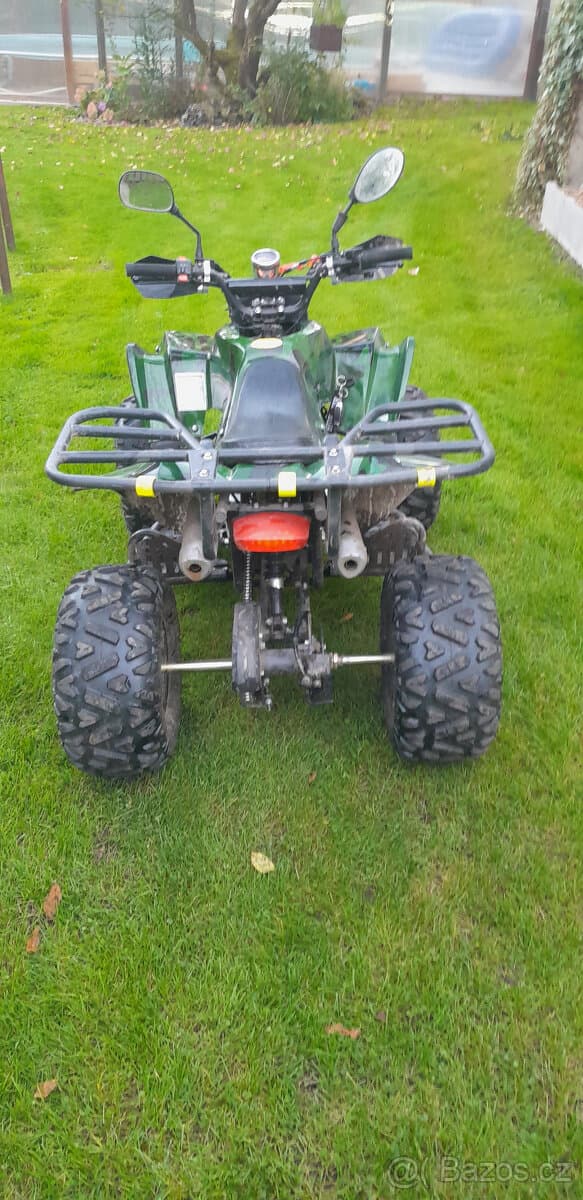 Dětská čtyřkolka 125 8" Deluxe 3+1