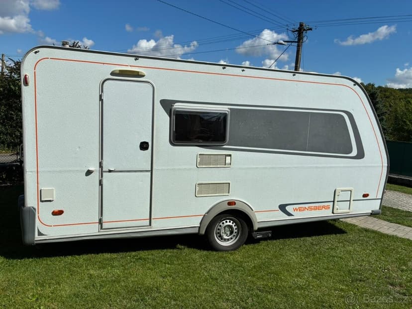 Karavan Weinsberg + mover,předstan