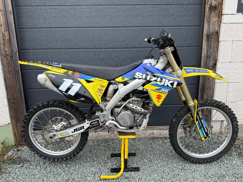 Suzuki RMZ 250