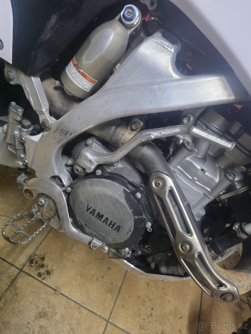 Yamaha YZ 450F 2008 po GO motoru 40 mth top stav