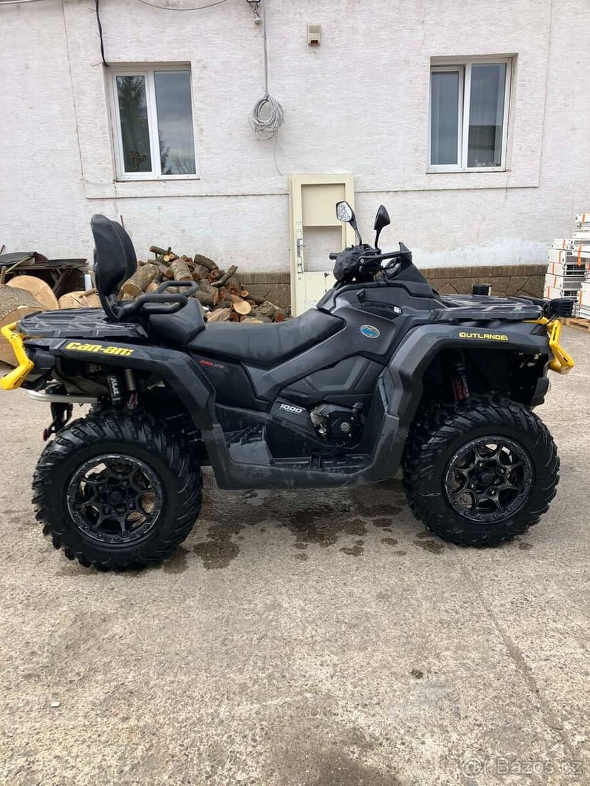 Can Am Outlander 1000r Max XTP - model 2022