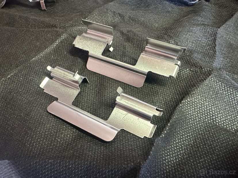 Raybestos brzdové destičky