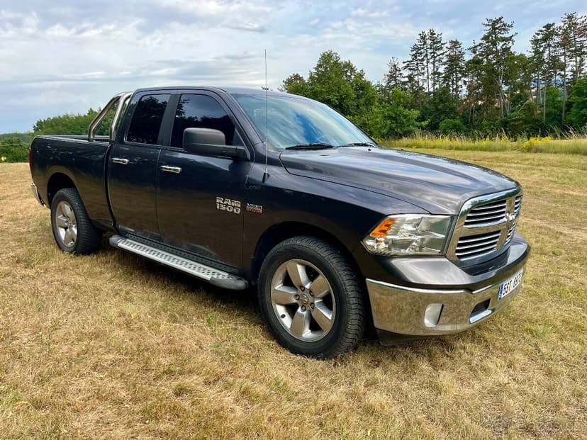Prodám Dodge RAM 1500 5.7 HEMI QuadCab Big Horn