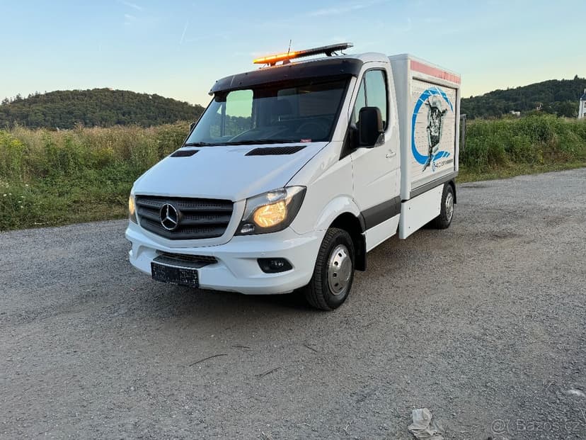 Odtahovka brýle Mercedes Sprinter 3.5t