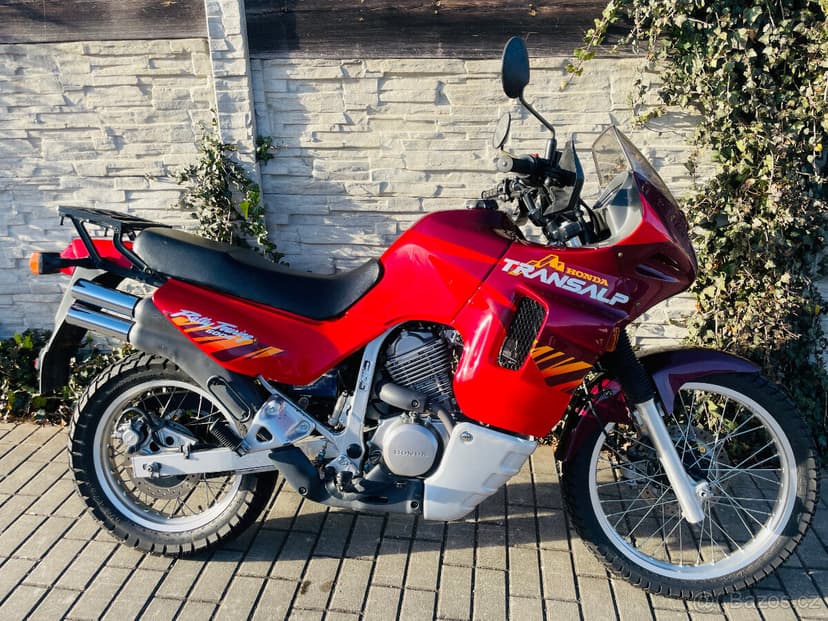 Honda XL 600 V Transalp r.v.1996 najeto 40tis km