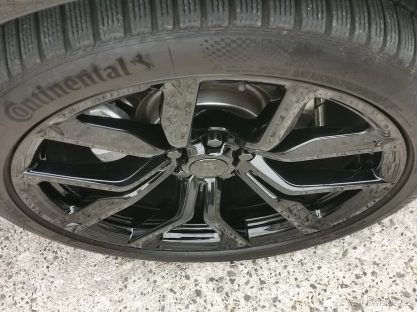 Range Rover Sport 10x22"