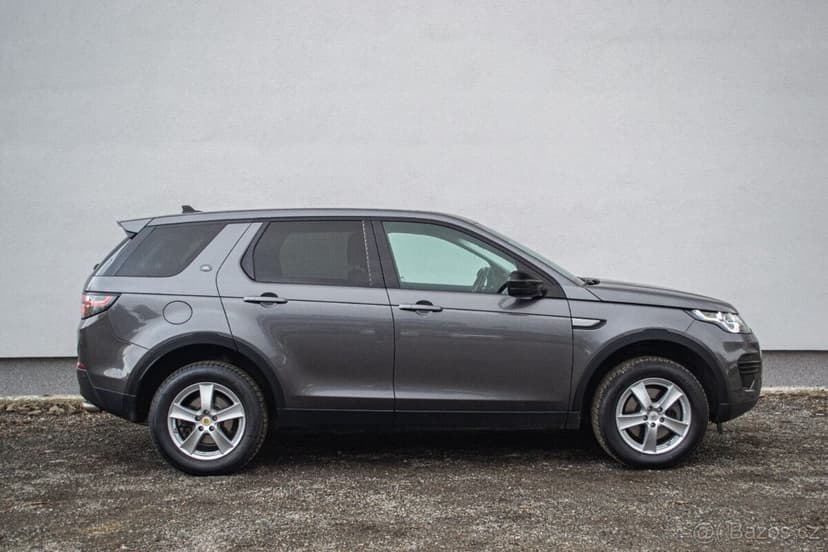 Land Rover Discovery Sport 2.0L TD4 SE AT
