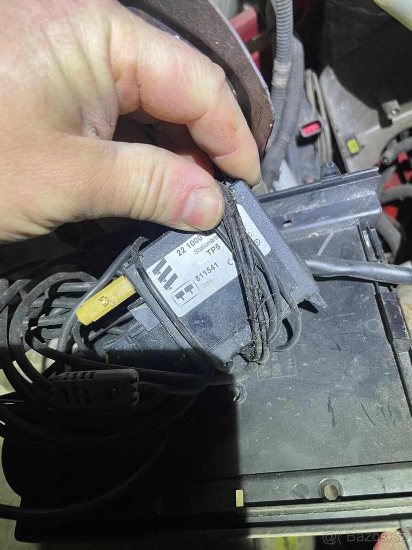 Díly jeep grand cherokee WJ 4,7 v8