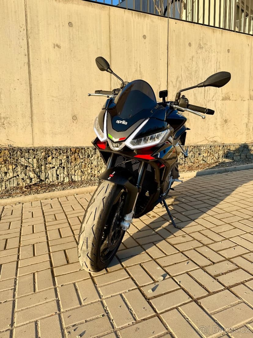 Aprilia Tuono 660 Factory 1. majitel TOP stav