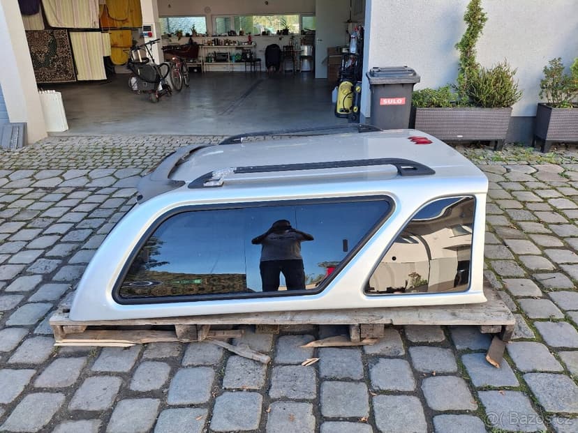 Nissan Navara D40 KING-CAB, hard-top.