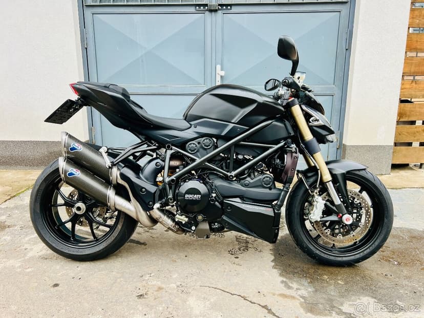 Ducati Streetfighter 848, možnost splátek a protiúčtu