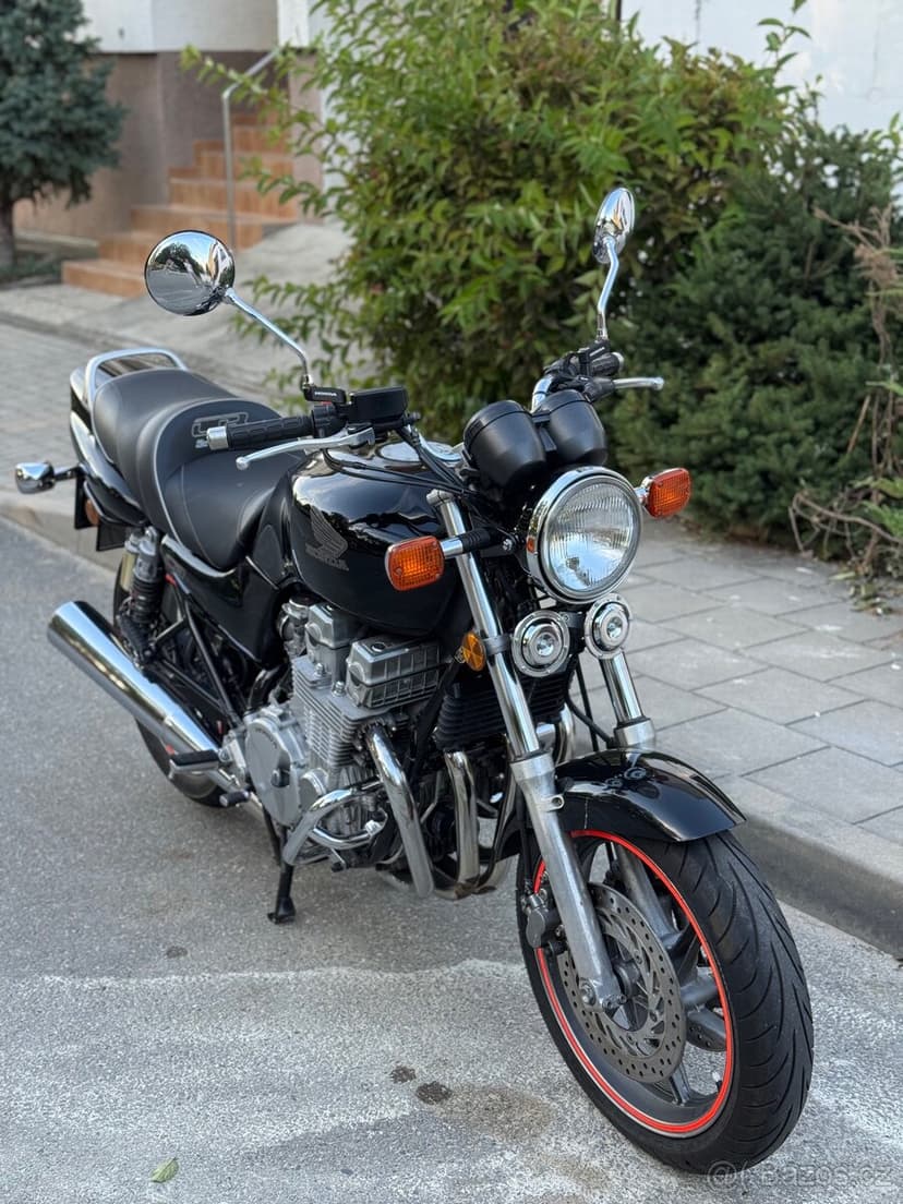 Honda cb 750 seven fifty