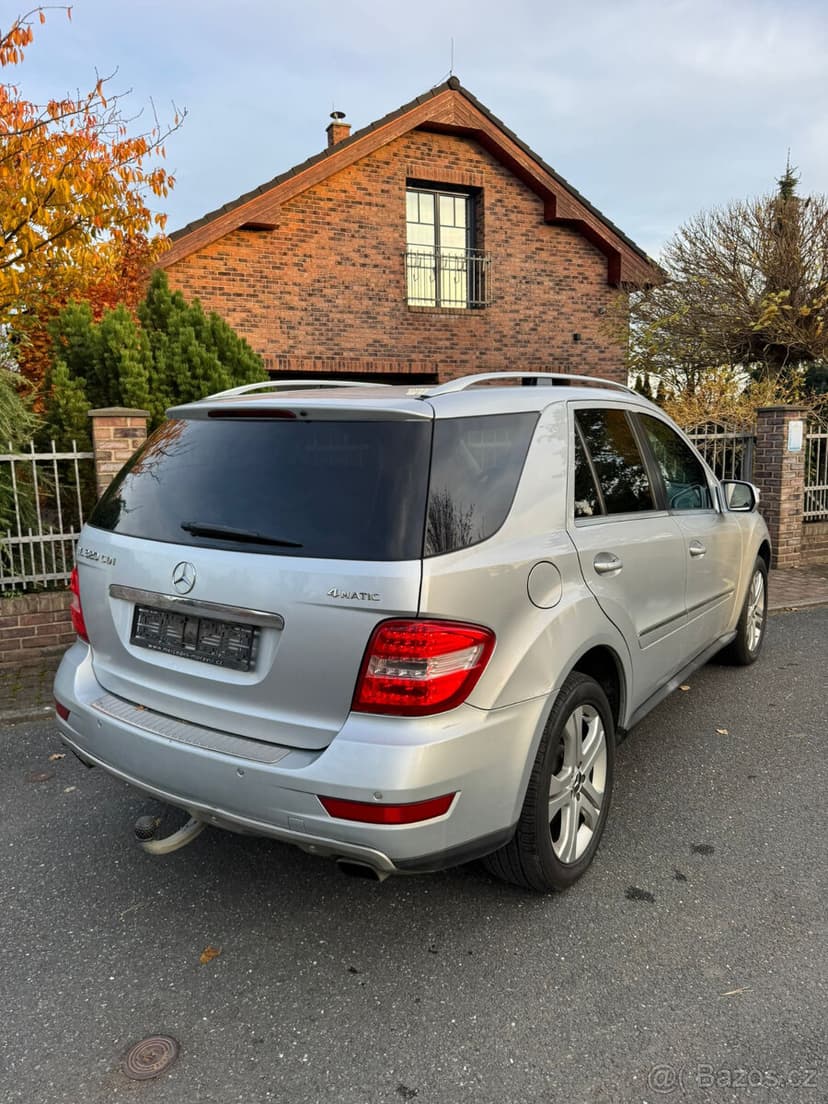 Mercedes-Benz ML 320 CDI AMG Offroad paket, 2010 – Facelift