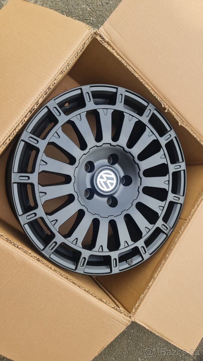 NOVÁ 18 alu kola 5x120 VW T5 T6 DPH zátěžové disky R18 T6.1