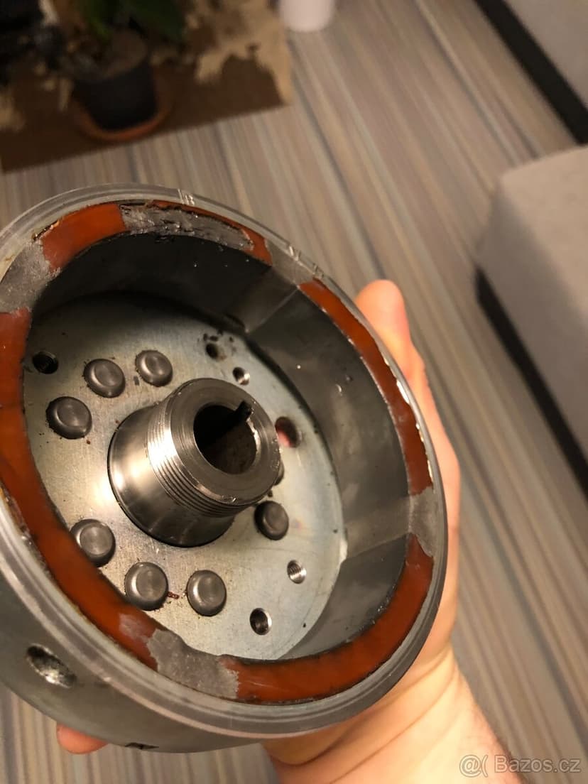 Opravuji magneta Cagiva  Husqvarna repas magneto