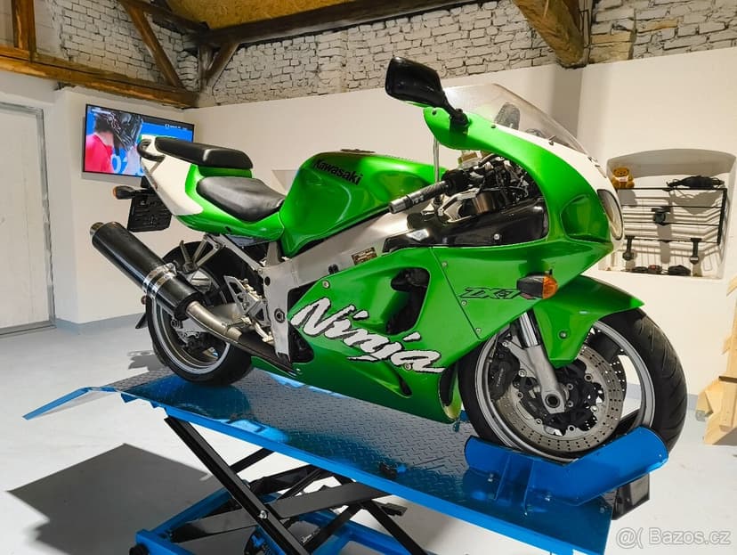 Kawasaki ZX-7R