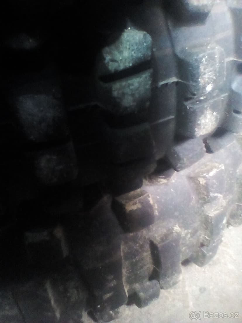 18+21 drapáky 60 Kč/kus